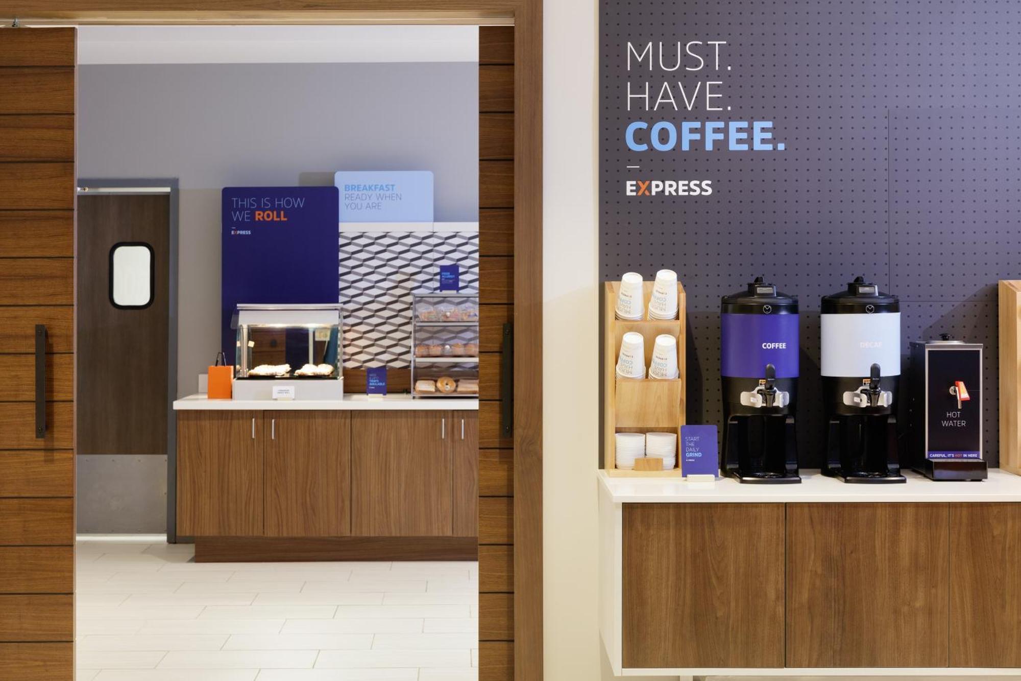 Holiday Inn Express & Suites Memphis East By Ihg 외부 사진